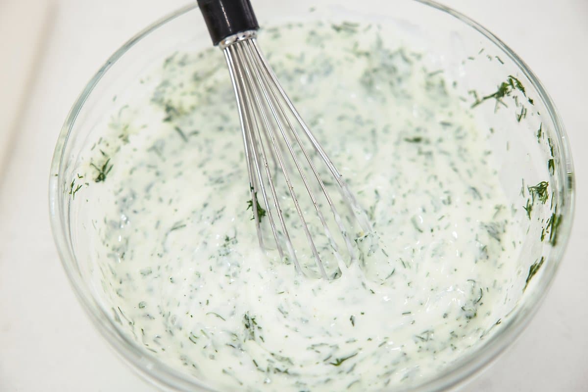 yogurt dill dressing