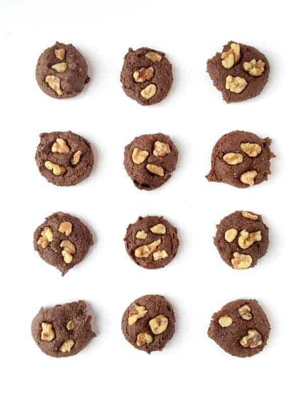Flourless Chocolate Walnut Cookies
