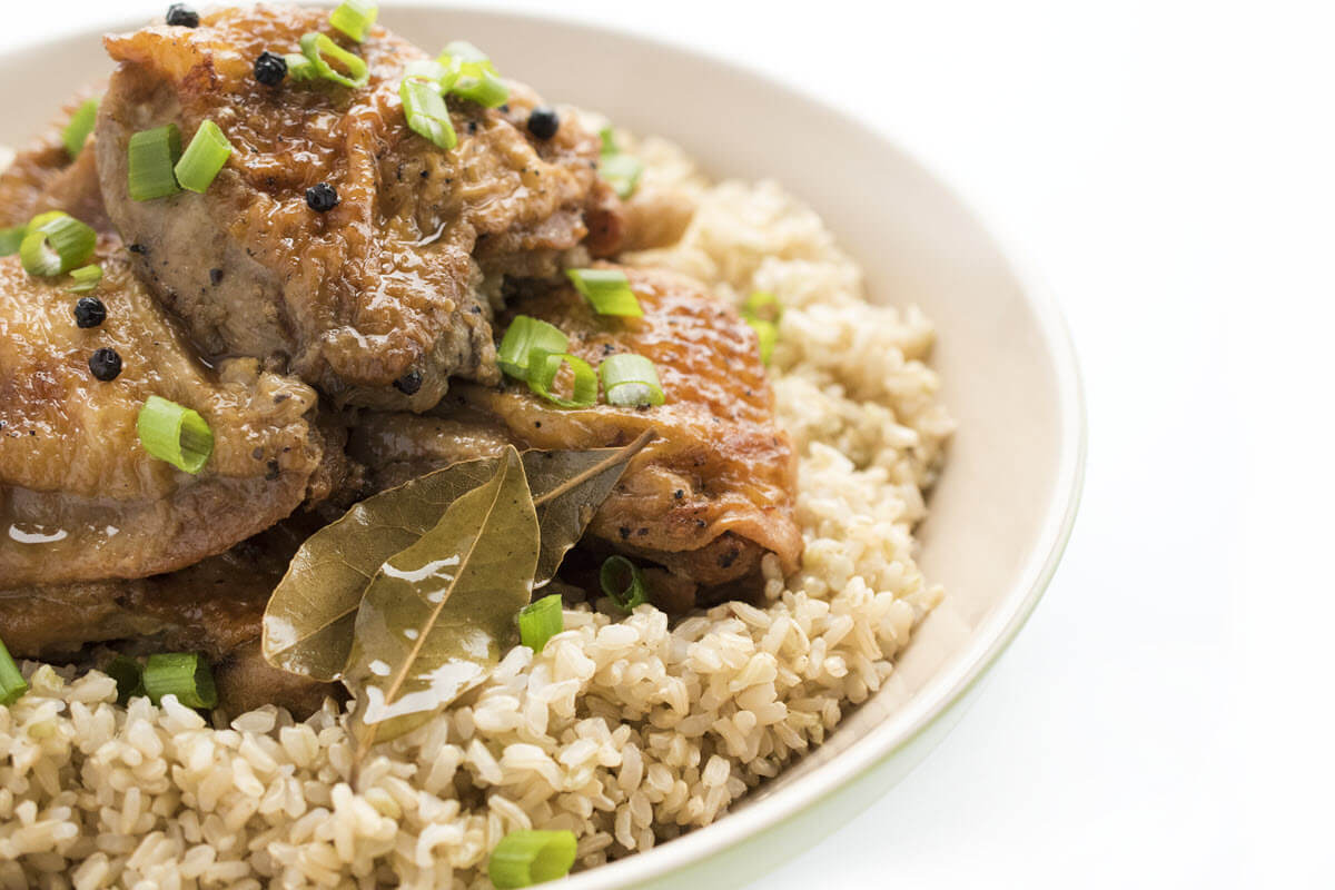 slow cooker chicken adobo side view