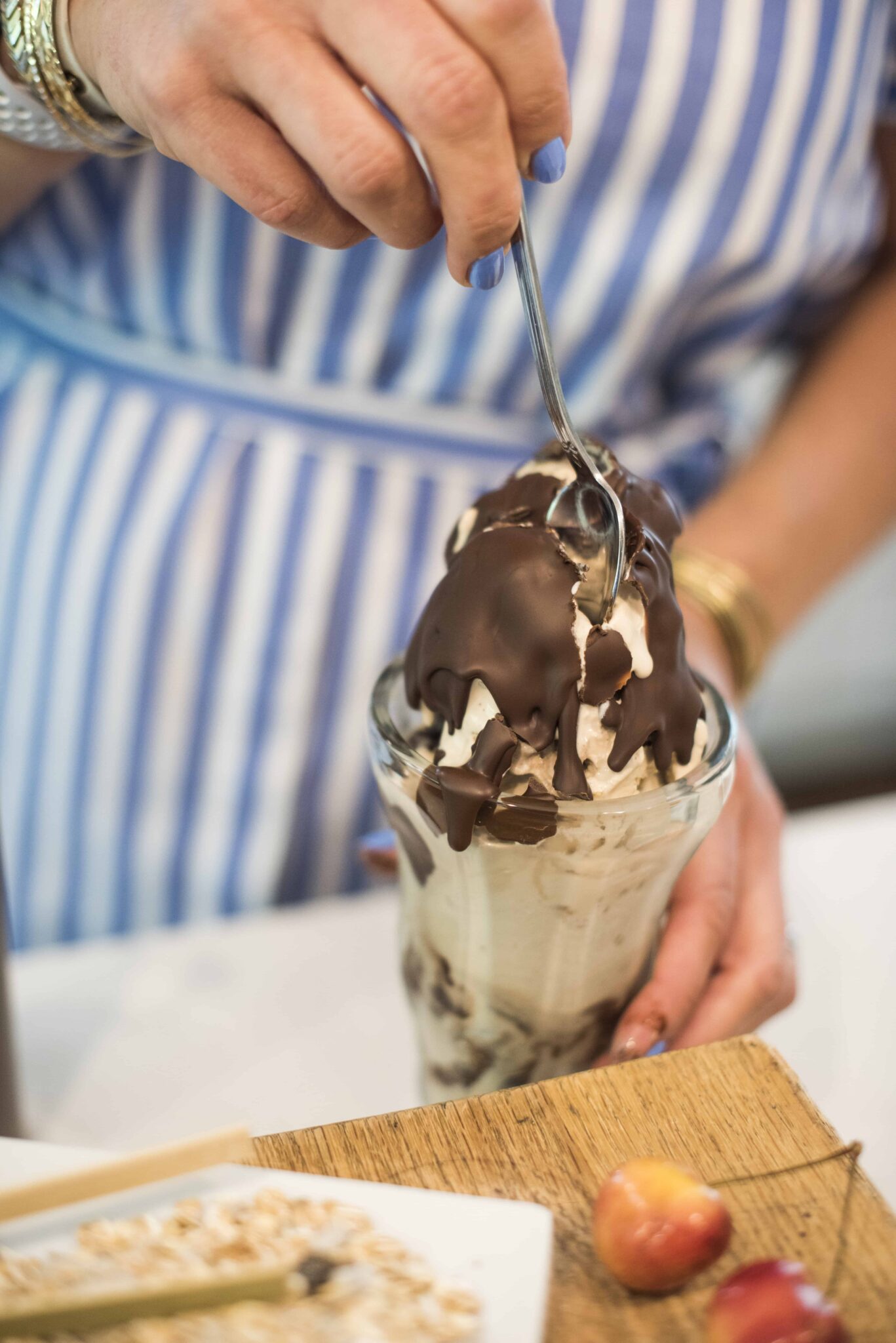 chocolate magic shell for ice cream
