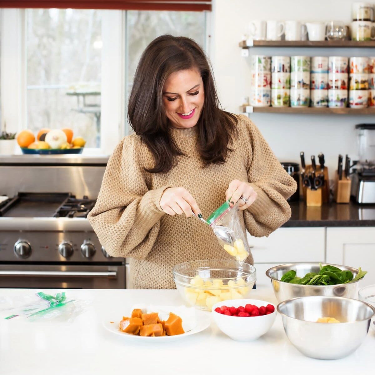 Liz making smoothie freezer bags