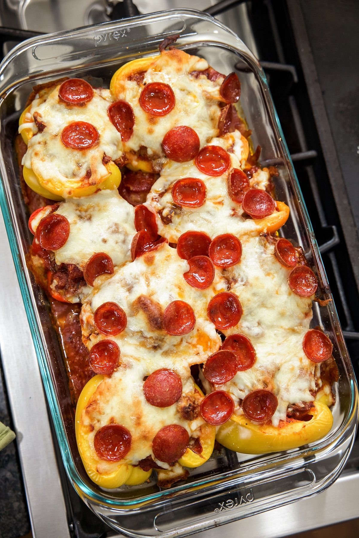 baked pizza stuffed peppers