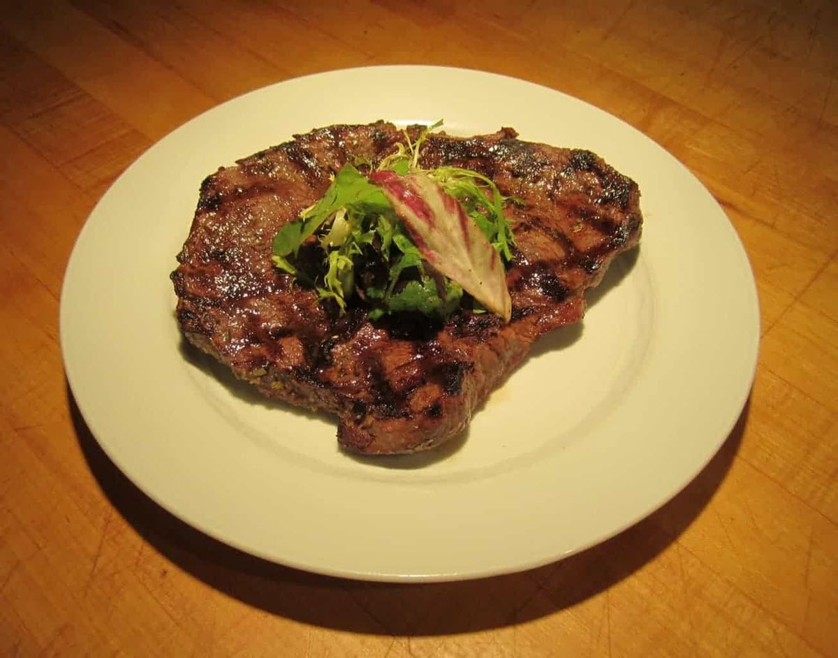 Grilled Steak with Garlic and Herbs